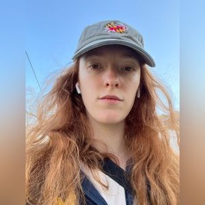 Meet your Posher, Abigail